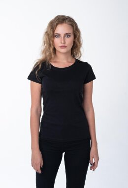 Чёрная женская футболка с лайкрой